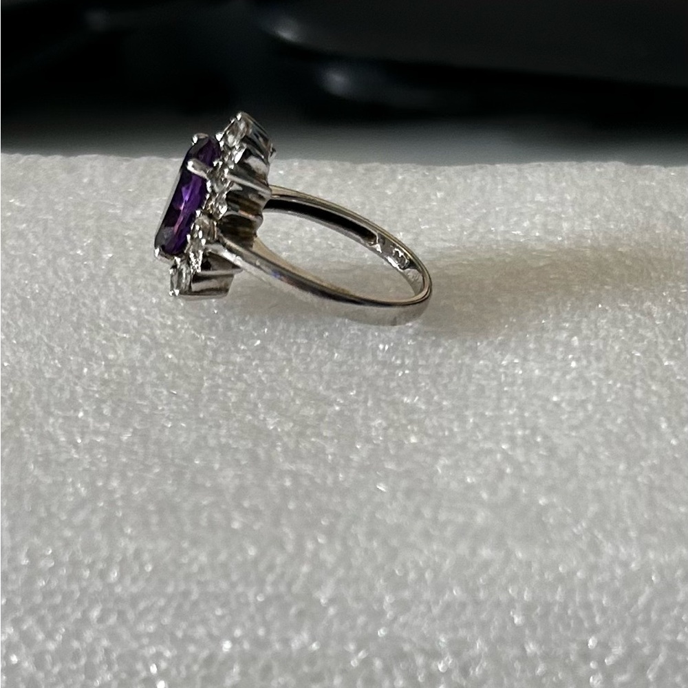 Sparkly Purple Gemstone Ring Size 7 - Picture 9 of 17